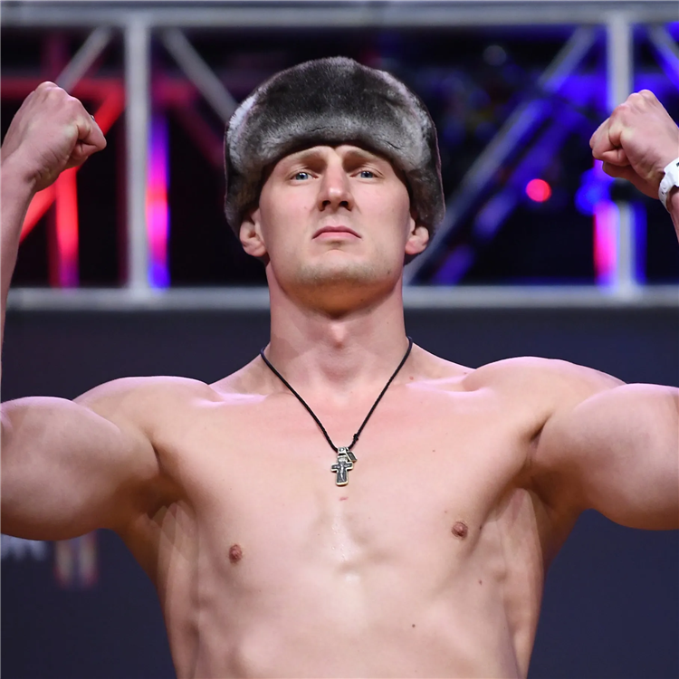 Александр волков волейболист жена