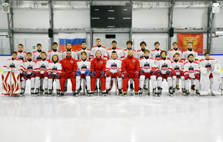 Хоккей москвы 2011