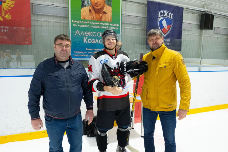 Хоккейные команды новосибирск